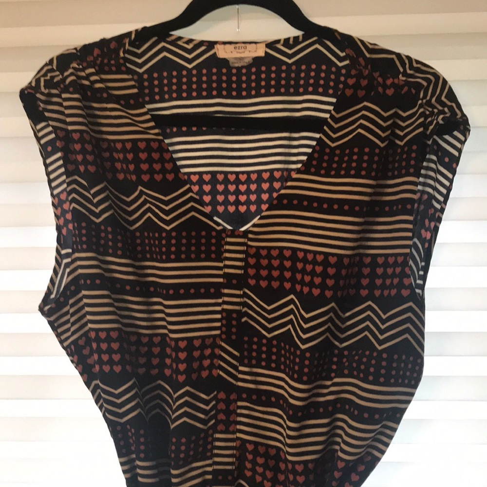 Geometric Hearts Pattern Sleeveless Dress